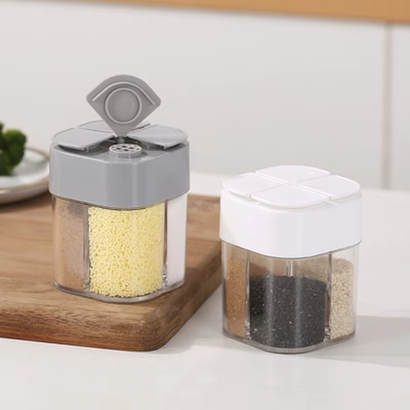 Camping Cooking Kits - 4 in 1 プラスチック製ディスペンサー付きキャンプ用スパイス容器、密閉蓋付き、調味料シェイカー、旅行用キャンプ用スパイスキット（調理用）