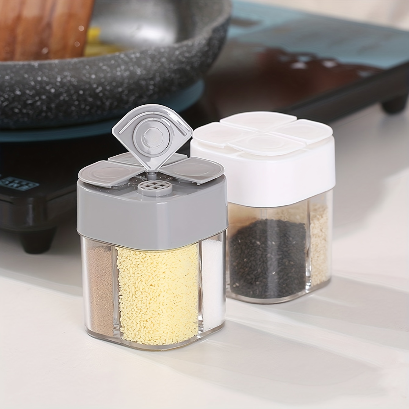 4in1 キャンプ調味料シェーカー 多目的スパイスジャー 蓋 - Camping Cooking Oil Bottle のレビューと価格